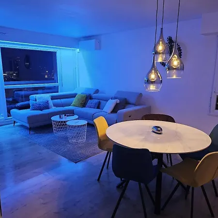 Avec Parking Centre Apartment *