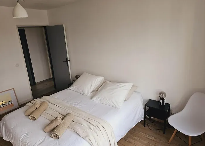 Avec Parking Centre Apartment