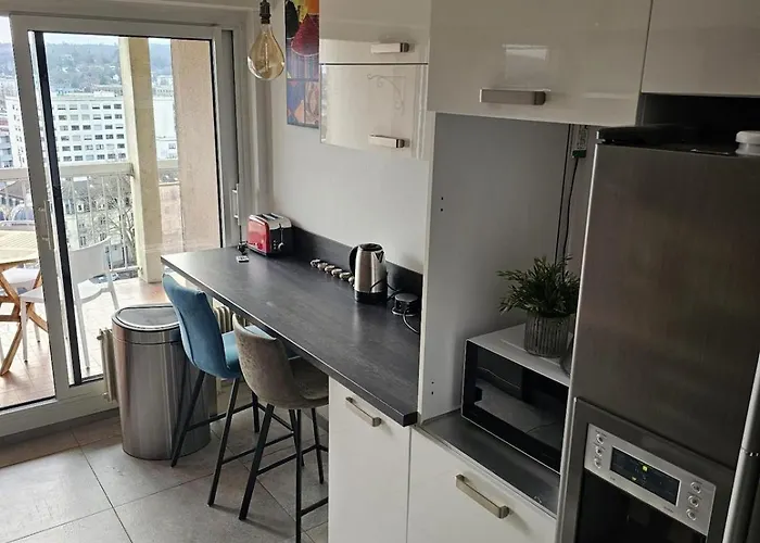 Avec Parking Centre